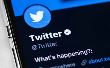 Twitter убрал бесплатные галочки для знаменитостей