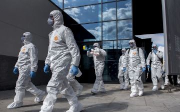 Узбекистан привлек иностранных специалистов для лечения больных с COVID-19