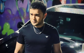 «Набрал вес»: поклонники Шохруххона восхитились изменениями в его внешности