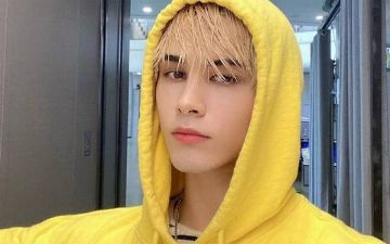 Российского парня насильно удерживают на китайской «Фабрике звезд» - видео