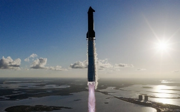 SpaceX успешно завершила 11-й испытательный полет Starship