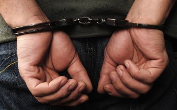 Житель Коканда получил 18 лет лишения свободы за убийство шурина и попытку зарезать жену