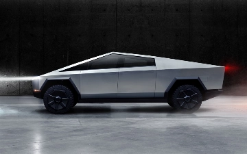 В сети появилось первое живое видео салона Tesla Cybertruck