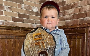 Появилось видео с попыткой побега Хасбика из участка