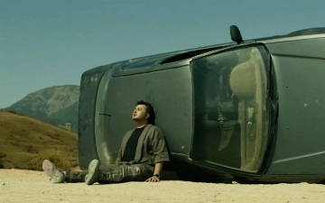 «Не могу вдохнуть полной грудью»: Konsta выпустил клип о качестве воздуха в Ташкенте