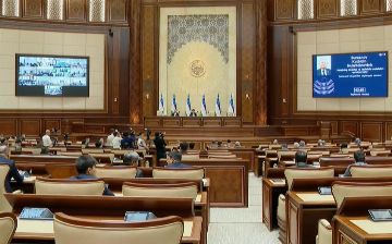 Трансляция заседания Сената Олий Мажлиса неожиданно прервалась