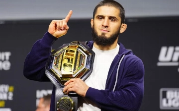 Ислам Махачев освободил пояс чемпиона UFC