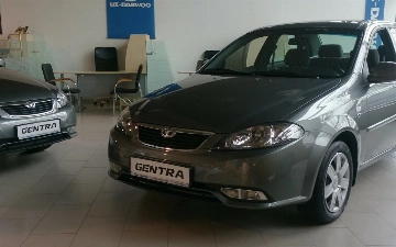 В России продают новую Gentra, простоявшую в автосалоне 7 лет