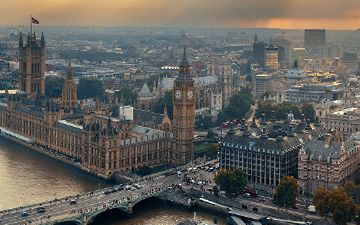 Премьер-министр Великобритании объявил об отмене масочного режима