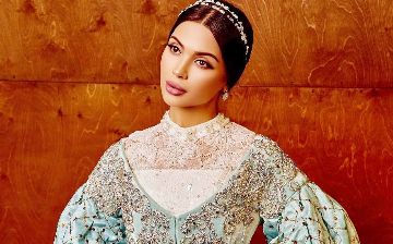 Паризода показала с чего начинается утро танцовщицы - видео