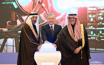 Шавкат Мирзиёев запустил крупные энергопроекты в Сырдарье и Ташобласти