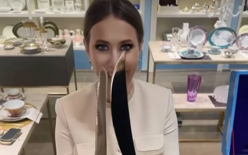 Ксения Собчак повторила танец Бритни Спирс с ножами