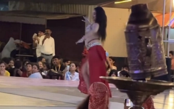 Озод Хурамов высмеял танцовщиц в Дубае