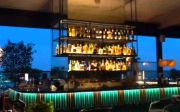 В Ташкенте на крыше многоэтажки незаконно построили ресторан