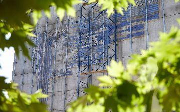 Саида Мирзиёева: «Призываем сохранять и реставрировать мозаичные панно на зданиях»