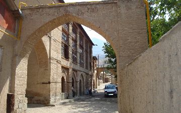 В Узбекистане жителей более 800 махаллей обучат профессиям: в их числе парикмахерское дело и кулинарное ремесло