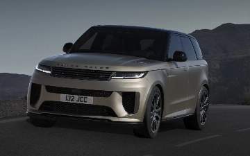 Range Rover Sport получил самую мощную и быструю версию в своей истории