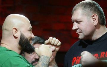 Бой рэпера Джигана и тяжеловеса Александра Емельяненко состоится в ноябре 