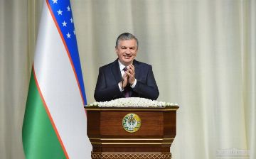 Шавкат Мирзиёев поздравил народ с Днём узбекского языка 
