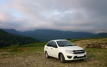 «АВТОВАЗ» будет выпускать исключительно белые LADA Granta