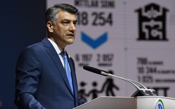 Алишер Кадыров назвал акцию «Бессмертный полк» демонстрацией «мягкой силы» и орудием пропаганды Советского Союза