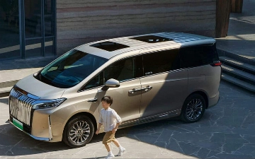 Great Wall презентовал минивэн Wey Gaoshan