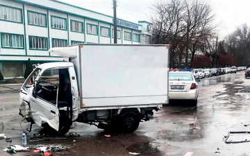 Toshkentda 3 ta avtomashina ishtirokida YTH sodir bo'ldi