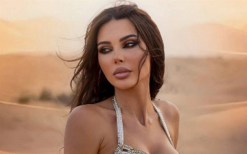 Оксана Самойлова поделилась фото с отдыха в купальнике 