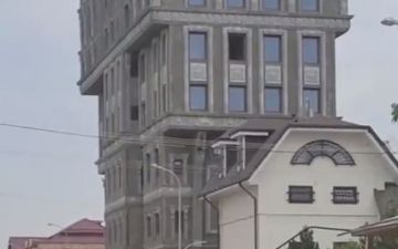 В Самарканде решили снести гостиницу со странным проектированием 