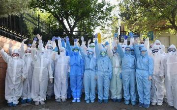 Выяснилось сколько медработников в Узбекистане получили надбавки к зарплате