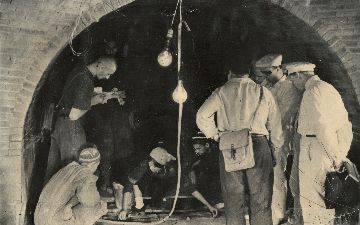 Впервые опубликованы архивные фото вскрытия могилы Амира Темура