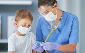 Как протекает коронавирус у детей младших классов и как уберечь их от инфицирования?