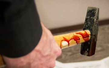 В Ташкенте мужчина до смерти избил своего сына молотком