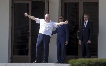 Лукашенко отказался проводить новые президентские выборы в Беларуси