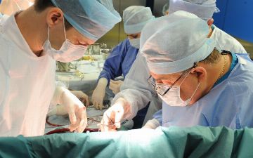 Женщина прожила со стаканом в мочевом пузыре четыре года и не чувствовала боли