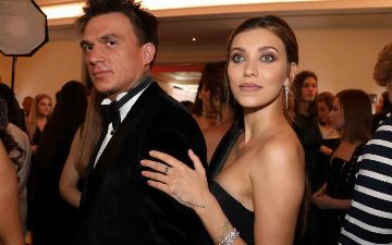 Регина Тодоренко сообщила, что политические разговоры разрушают ее семью