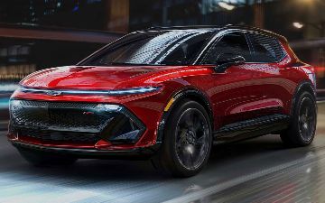 Chevrolet показал салон нового Equinox