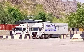 Узбекские дальнобойщики впервые доставили груз по маршруту Узбекистан-Афганистан-Пакистан