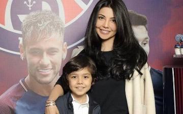 Шахзода опубликовала серию фотографий с младшим сыном в честь его дня рождения 