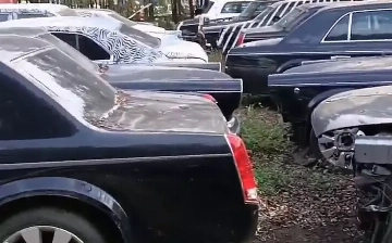 В Китае показали свалку с премиальными автомобилям Hongqi