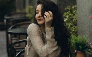 Хуснора Шодиева поделилась кадрами с фотосессии в Тбилиси