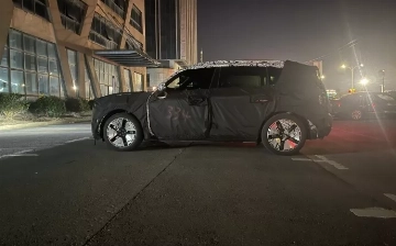 На дорожных испытаниях заметили новый кроссовер Smart