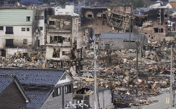 Число жертв землетрясений в Японии достигло почти 240 человек