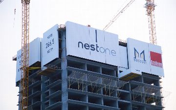 В Nest One рассказали о системе для защиты от ветра, используемой при строительстве