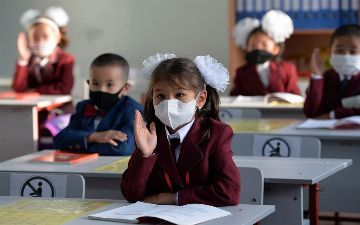 В Узбекистане внедрят новые стандарты успеваемости учащихся совместно с USAID