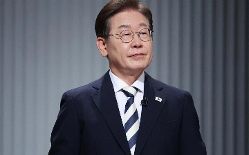 Шавкат Мирзиёев поздравил Ли Чжэ Мёна с избранием на пост президента Южной Кореи