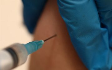 Почему нужно успеть вакцинироваться в августе?