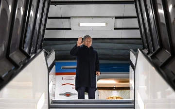 Шавкат Мирзиёев отбыл из Японии в Россию