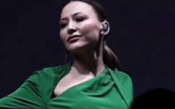 «Хочу, чтобы меня защитили»: Лола со слезами высказалась о скандальном видео с ее участием