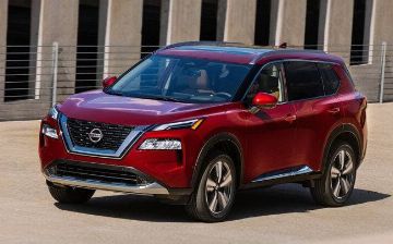 Бизнес на очередях машин в России стал еще одним способом заработать на доверчивости покупателей